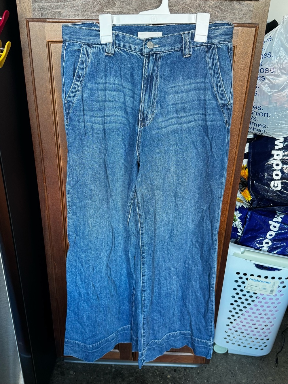 Habitual High Rise Wide Leg Medium Wash Denim Jeans Size 10/30